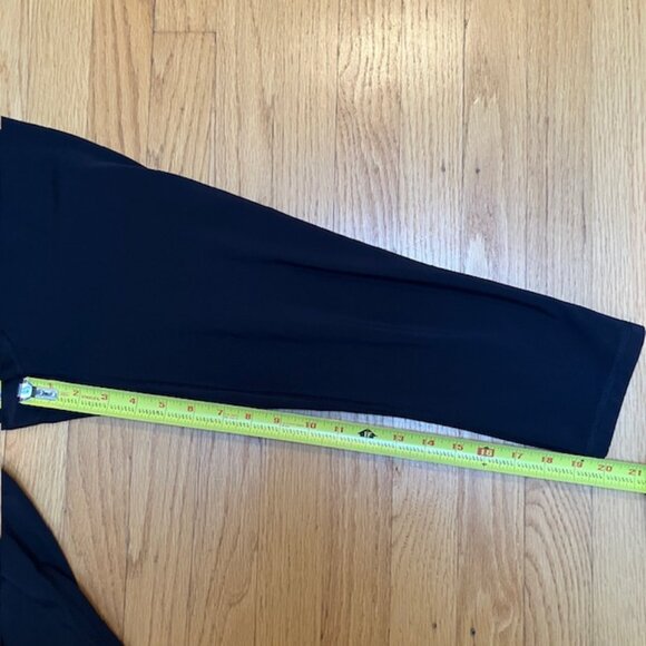 Adidas Crop leggings in Black size Small - Picture 10 of 10